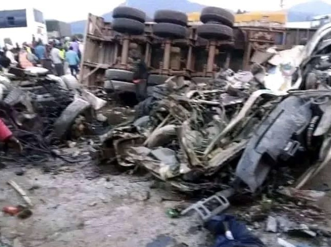 4CBD9A11-0FE6-4231-87AA-4FC85A5E12E5