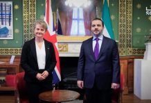 10 sano ka dib Suuriya oo safaaradeeda London dib u furtay