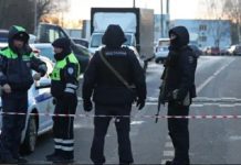 Laba sarkaal oo lagu dilay qarax ka dhacay magaalada Moscow