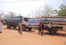 KWS oo gargaar gaarsiiyay Mandheera si ay u taageerto dadka iyo duurjoogta inta ay socoto abaaraha