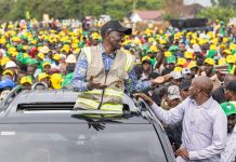 Ruto oo fariintiisa ciidda ku booriyay naxariis iyo midnimo