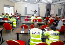 Booliiska oo xubnaha dadweynaha ugu baaqay inay raacaan sharciga