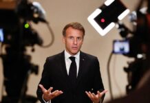 Madaxweynaha Faransiiska oo sicir-bararka nolosha ku eedeeyay dagaalka Mareykanka iyo Iran